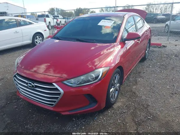 5NPD84LF3JH238026 2018 HYUNDAI ELANTRA - Image 2