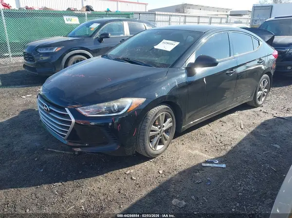 5NPD84LF3JH238544 2018 HYUNDAI ELANTRA - Image 2