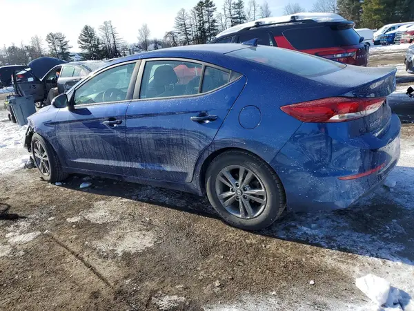 5NPD84LF3JH239063 2018 HYUNDAI ELANTRA - Image 2