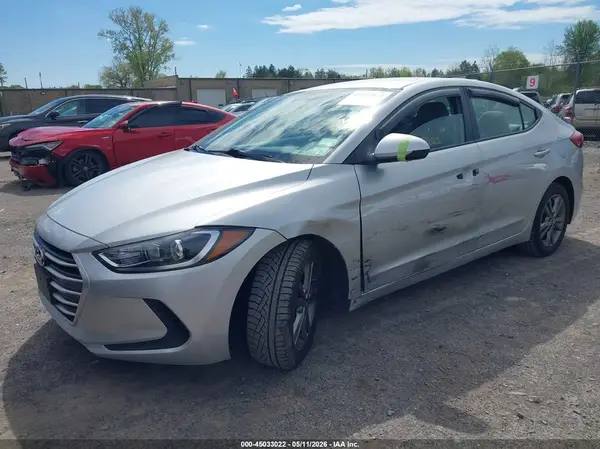 5NPD84LF3JH239421 2018 HYUNDAI ELANTRA - Image 2