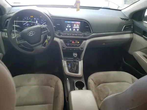 5NPD84LF3JH243582 2018 HYUNDAI ELANTRA - Image 8