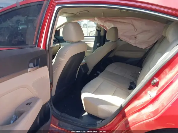 5NPD84LF3JH251116 2018 HYUNDAI ELANTRA - Image 8