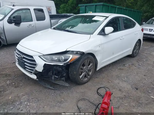 5NPD84LF3JH251651 2018 HYUNDAI ELANTRA - Image 2