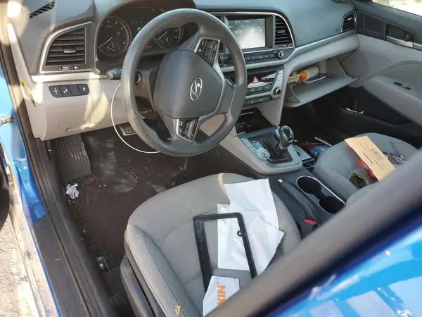5NPD84LF3JH251861 2018 HYUNDAI ELANTRA - Image 8
