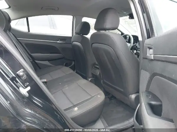 5NPD84LF3JH252301 2018 HYUNDAI ELANTRA - Image 8