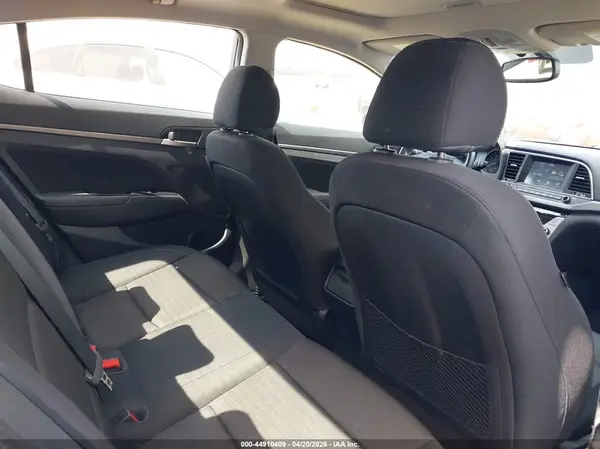 5NPD84LF3JH254498 2018 HYUNDAI ELANTRA - Image 8