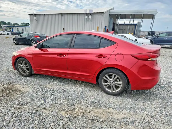 5NPD84LF3JH255361 2018 HYUNDAI ELANTRA - Image 2