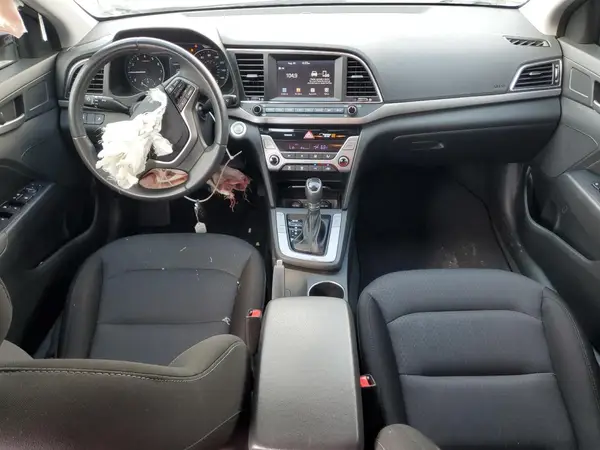 5NPD84LF3JH255652 2018 HYUNDAI ELANTRA - Image 8