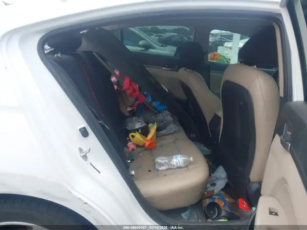 5NPD84LF3JH256168 2018 HYUNDAI ELANTRA - Image 8
