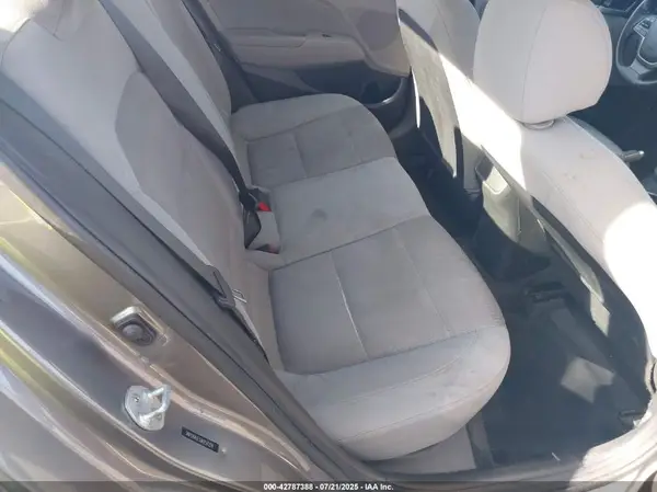 5NPD84LF3JH257224 2018 HYUNDAI ELANTRA - Image 8
