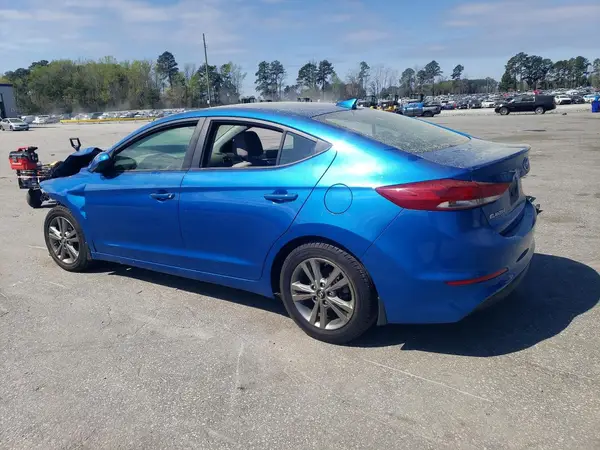 5NPD84LF3JH260981 2018 HYUNDAI ELANTRA - Image 2
