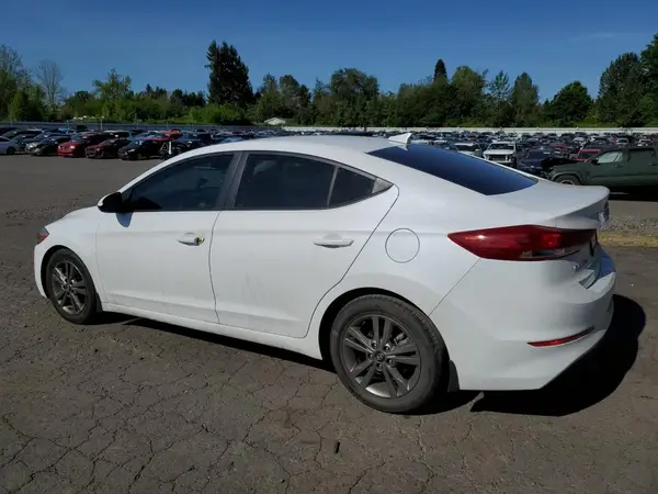 5NPD84LF3JH262648 2018 HYUNDAI ELANTRA - Image 2