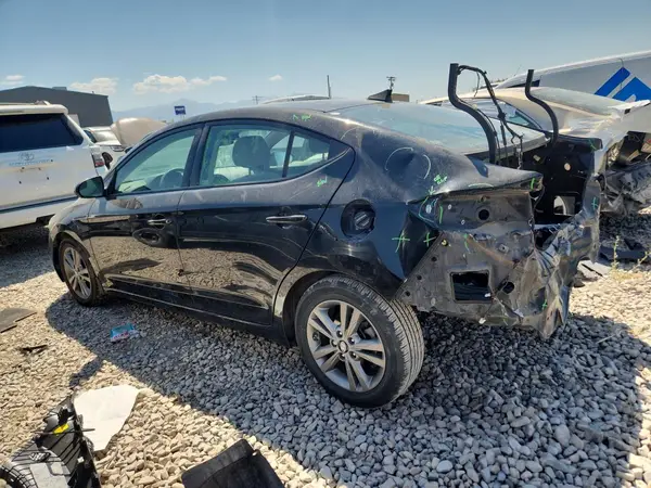 5NPD84LF3JH262763 2018 HYUNDAI ELANTRA - Image 2
