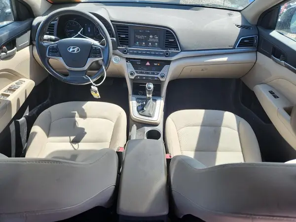 5NPD84LF3JH262763 2018 HYUNDAI ELANTRA - Image 8