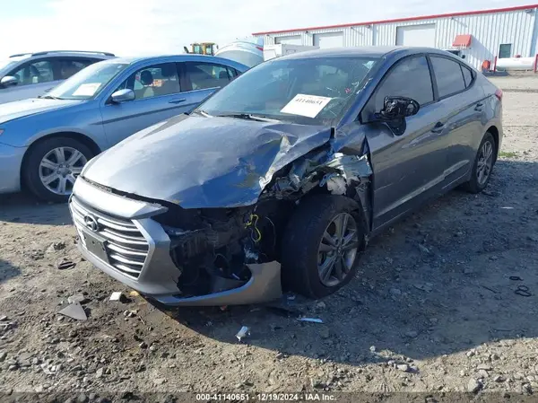 5NPD84LF3JH264741 2018 HYUNDAI ELANTRA - Image 2