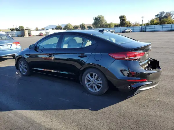 5NPD84LF3JH266229 2018 HYUNDAI ELANTRA - Image 2