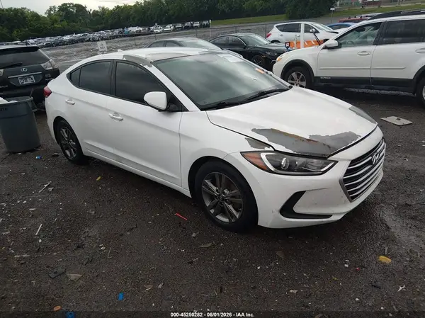 5NPD84LF3JH268529 2018 HYUNDAI ELANTRA - Image 1