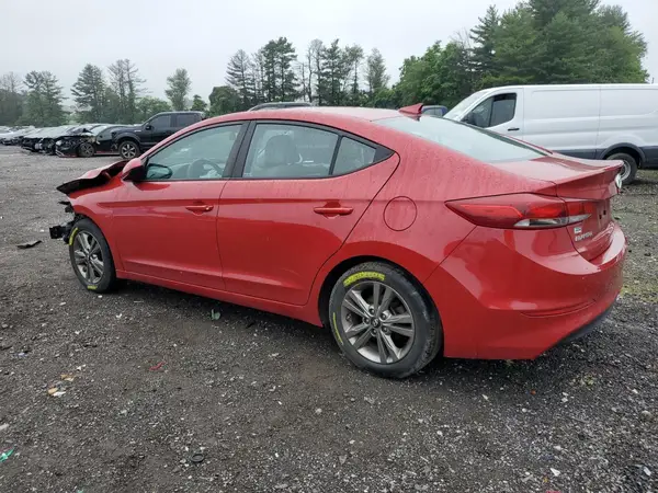 5NPD84LF3JH268661 2018 HYUNDAI ELANTRA - Image 2