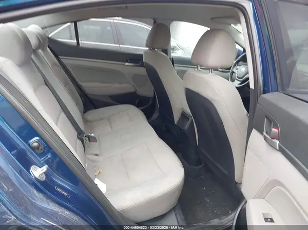 5NPD84LF3JH268921 2018 HYUNDAI ELANTRA - Image 8
