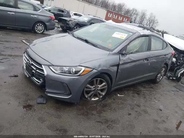 5NPD84LF3JH270345 2018 HYUNDAI ELANTRA - Image 2