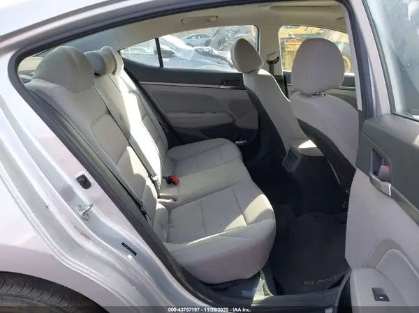5NPD84LF3JH271351 2018 HYUNDAI ELANTRA - Image 8