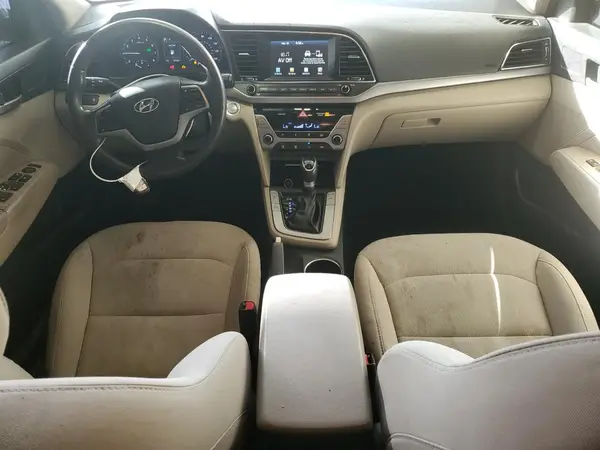 5NPD84LF3JH271446 2018 HYUNDAI ELANTRA - Image 8