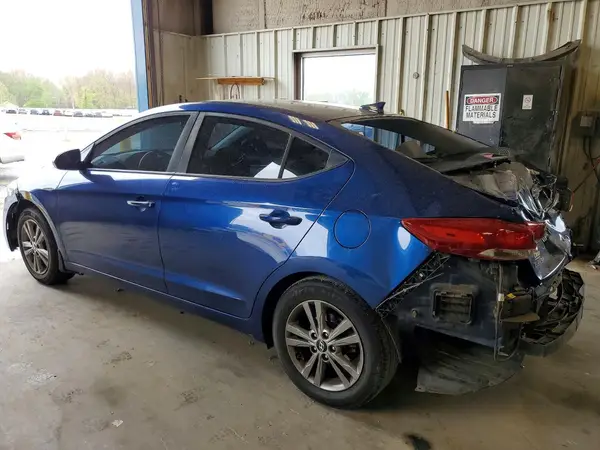 5NPD84LF3JH273763 2018 HYUNDAI ELANTRA - Image 2