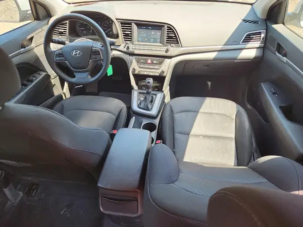 5NPD84LF3JH275786 2018 HYUNDAI ELANTRA - Image 8