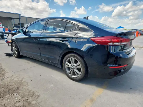 5NPD84LF3JH276341 2018 HYUNDAI ELANTRA - Image 2
