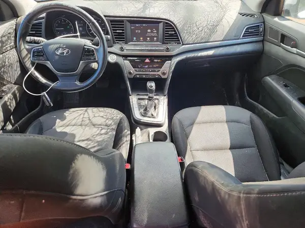 5NPD84LF3JH279126 2018 HYUNDAI ELANTRA - Image 8