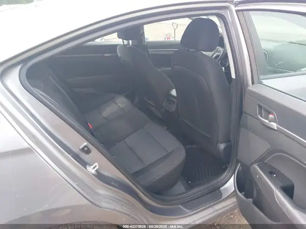 5NPD84LF3JH279837 2018 HYUNDAI ELANTRA - Image 8