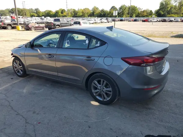 5NPD84LF3JH281331 2018 HYUNDAI ELANTRA - Image 2