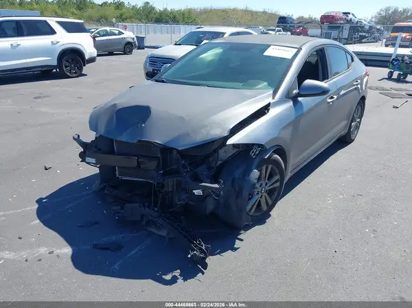 5NPD84LF3JH282964 2018 HYUNDAI ELANTRA - Image 2