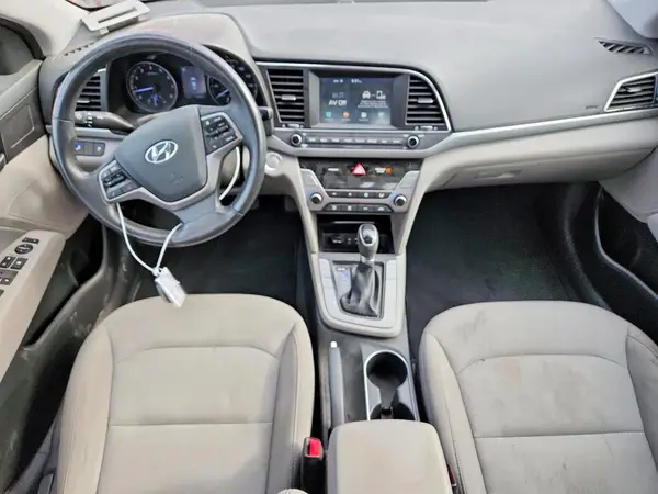 5NPD84LF3JH284942 2018 HYUNDAI ELANTRA - Image 8