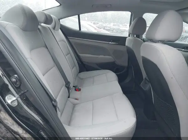 5NPD84LF3JH287677 2018 HYUNDAI ELANTRA - Image 8