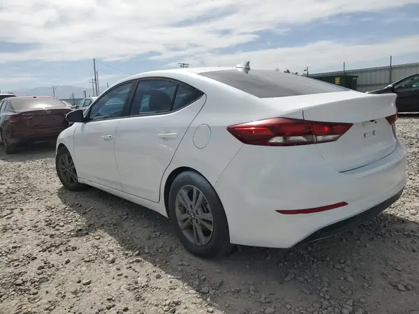 5NPD84LF3JH290563 2018 HYUNDAI ELANTRA - Image 2