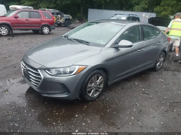 5NPD84LF3JH291177 2018 HYUNDAI ELANTRA - Image 2