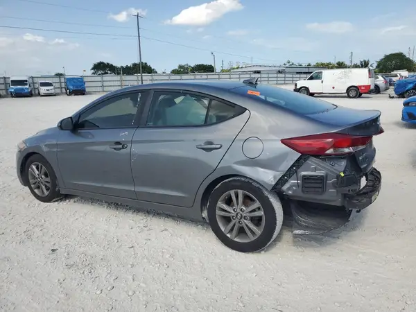 5NPD84LF3JH291339 2018 HYUNDAI ELANTRA - Image 2