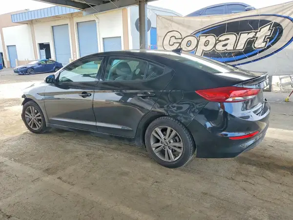 5NPD84LF3JH291499 2018 HYUNDAI ELANTRA - Image 2