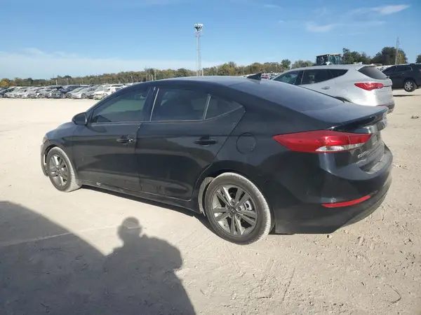 5NPD84LF3JH293382 2018 HYUNDAI ELANTRA - Image 2