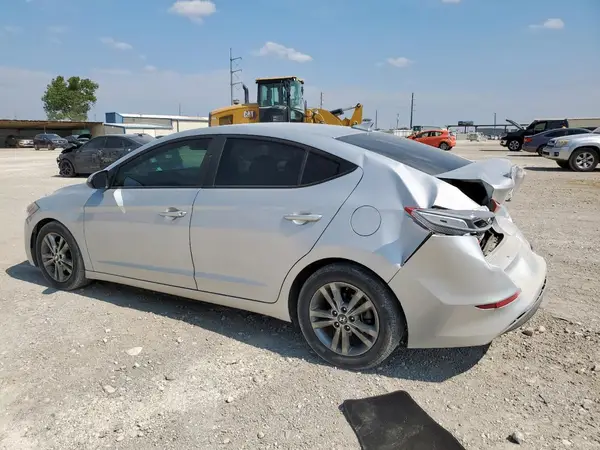 5NPD84LF3JH294550 2018 HYUNDAI ELANTRA - Image 2