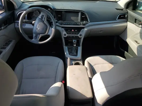 5NPD84LF3JH298260 2018 HYUNDAI ELANTRA - Image 8