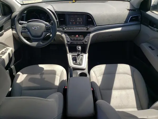 5NPD84LF3JH299019 2018 HYUNDAI ELANTRA - Image 8
