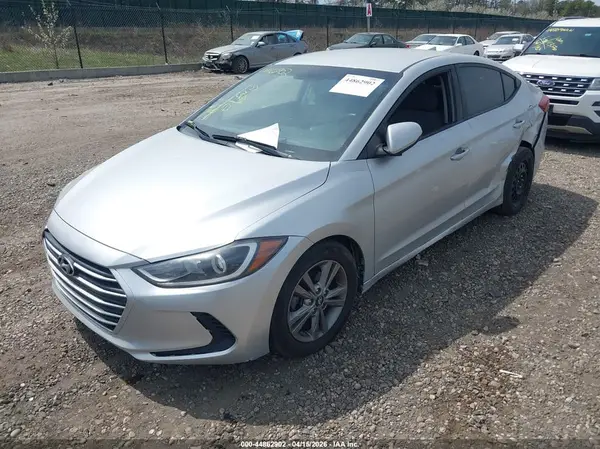 5NPD84LF3JH300220 2018 HYUNDAI ELANTRA - Image 2