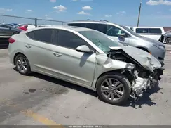 5NPD84LF3JH300539 2018 HYUNDAI ELANTRA