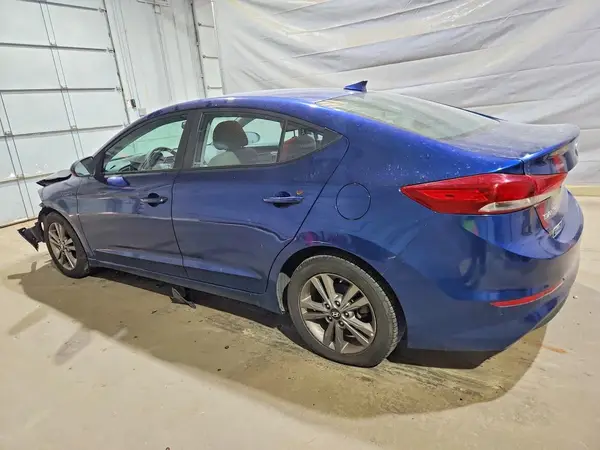 5NPD84LF3JH300735 2018 HYUNDAI ELANTRA - Image 2