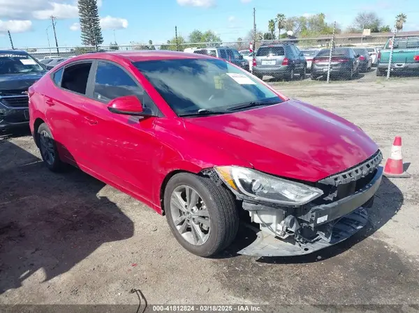 5NPD84LF3JH304235 2018 HYUNDAI ELANTRA - Image 1