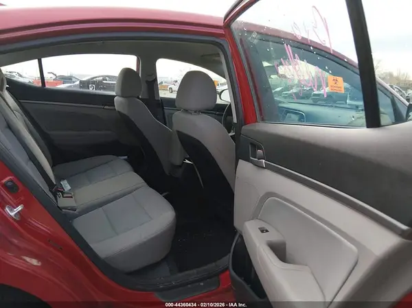 5NPD84LF3JH305109 2018 HYUNDAI ELANTRA - Image 8