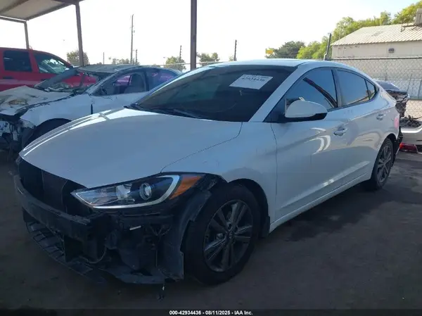 5NPD84LF3JH305448 2018 HYUNDAI ELANTRA - Image 2