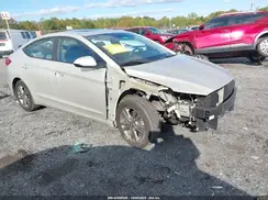 5NPD84LF3JH310259 2018 HYUNDAI ELANTRA